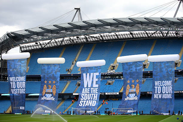 Sân vận động Etihad: Từ đường chạy điền kinh đến thánh địa của Man City