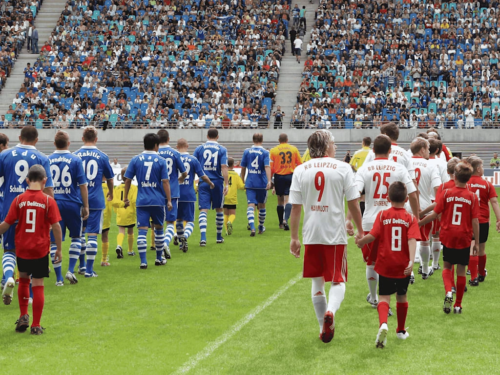 Red Bull Arena Leipzig: Sự hồi sinh ngoạn mục của một biểu tượng bóng đá Đông Đức