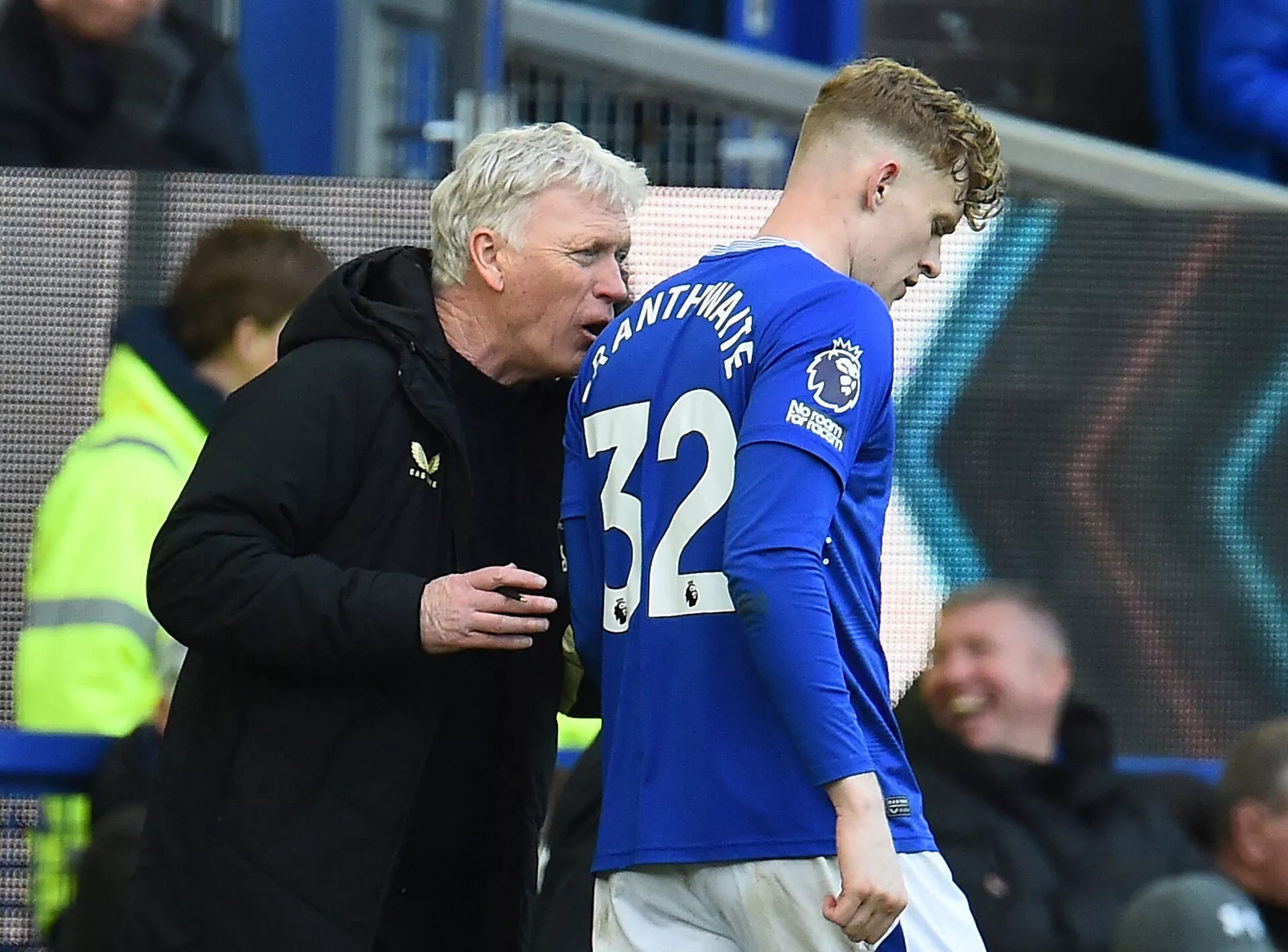 Everton Gắn Bó Thành Công với Trung Vệ Trụ Cột Jarrad Branthwaite đến Năm 2030